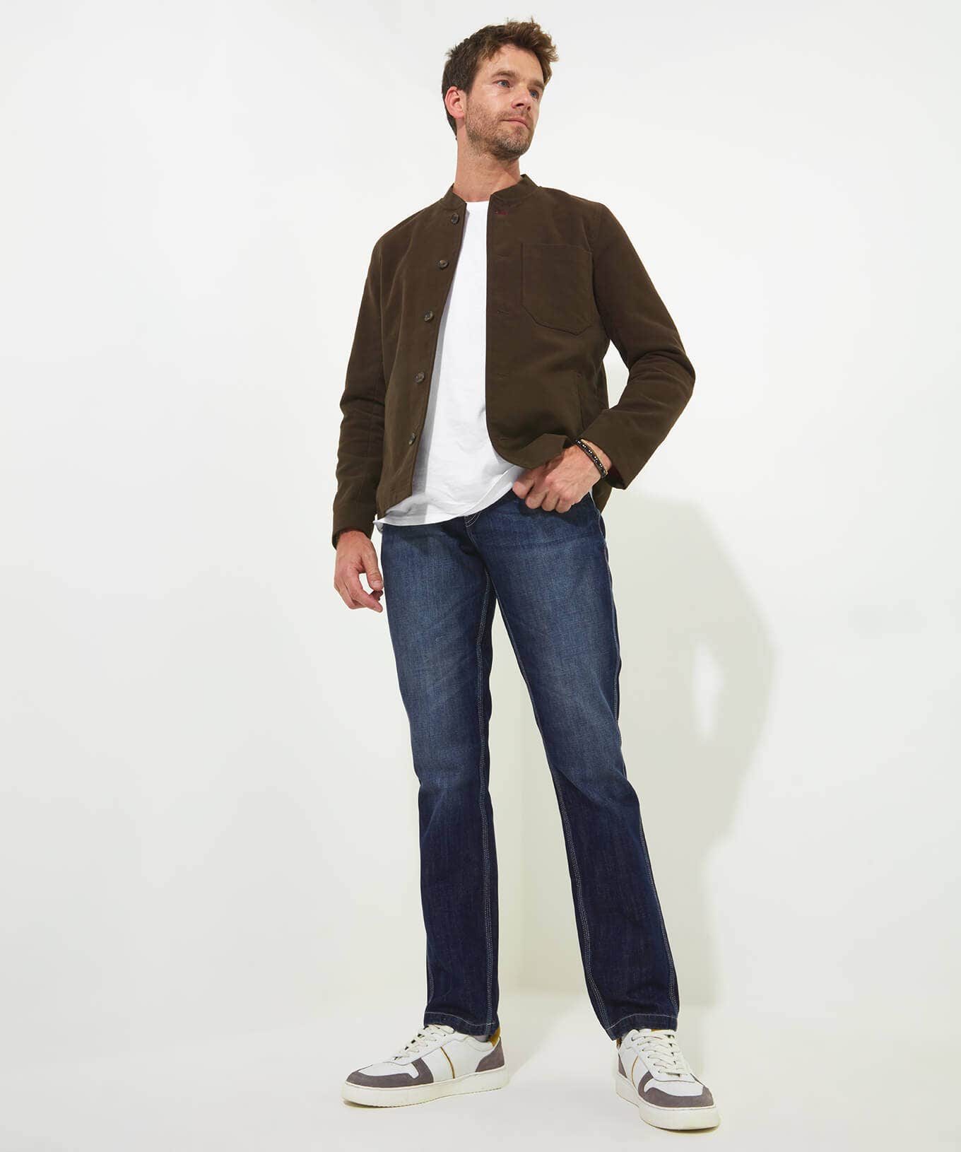 Shop Men's Collection | Jeans & Trousers | Denim Styles | Sale Jeans & Trousers | Top Picks | Men，s | Men，s | Men，s Joe Browns Remarkable Regular Slim Jeans Mid Wash